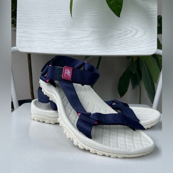 Camel Crown Sport Sandals in Blue and White, Size 9 - Picture 1 of 8
